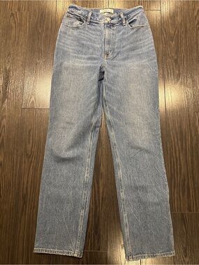 Abercrombie & Fitch The ’90s Straight Ultra High Rise Jeans Curve Love Size 28